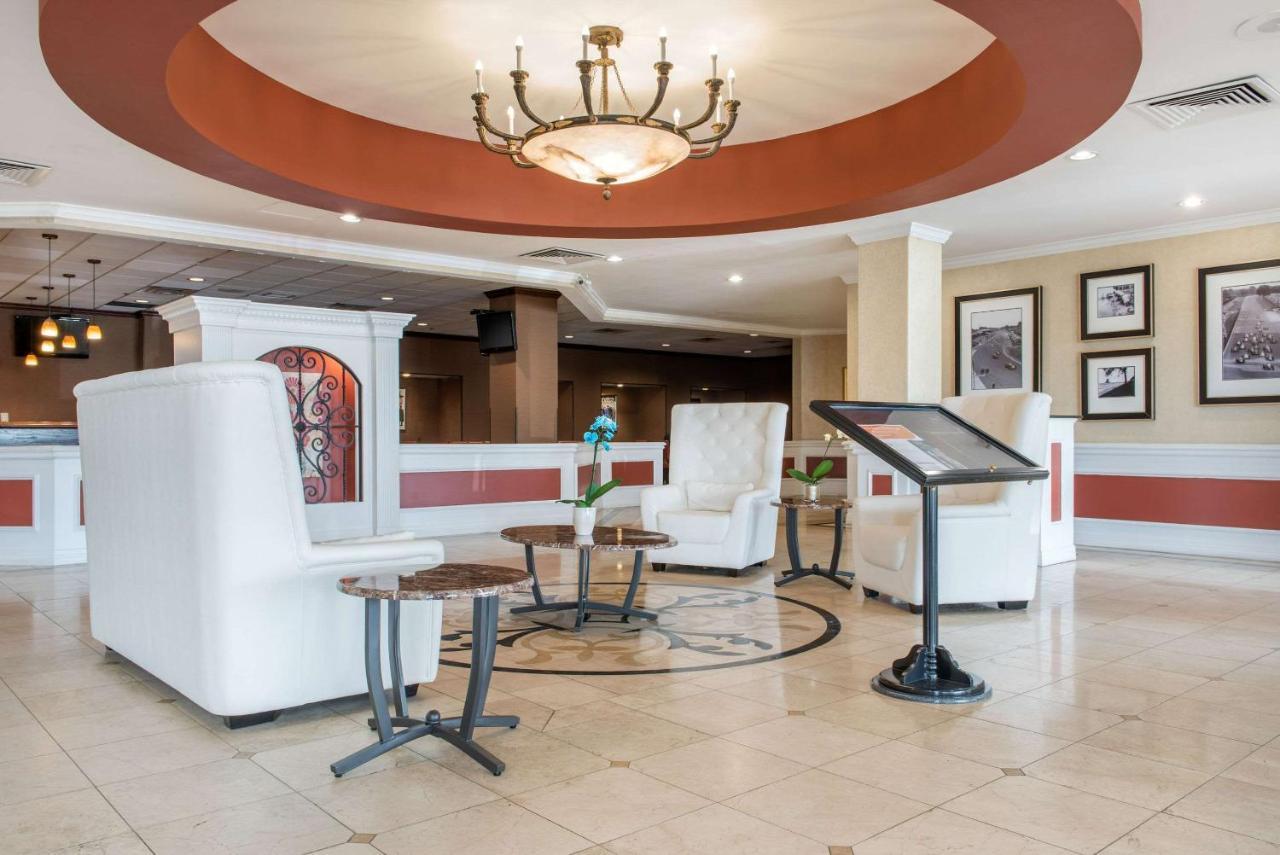 Clarion Hotel إنديانابوليس المظهر الخارجي الصورة
